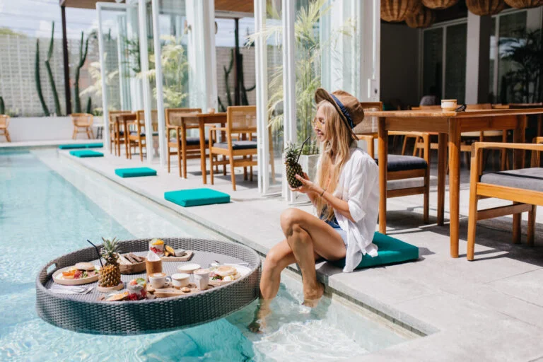 Spa’s relaxation area featuring hot and cold pools.